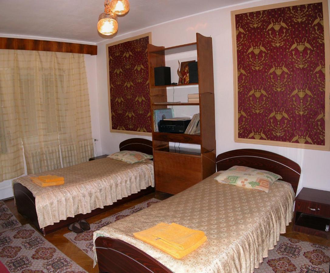 Pensiunea Sub Cetate Deva Hotel Room photo